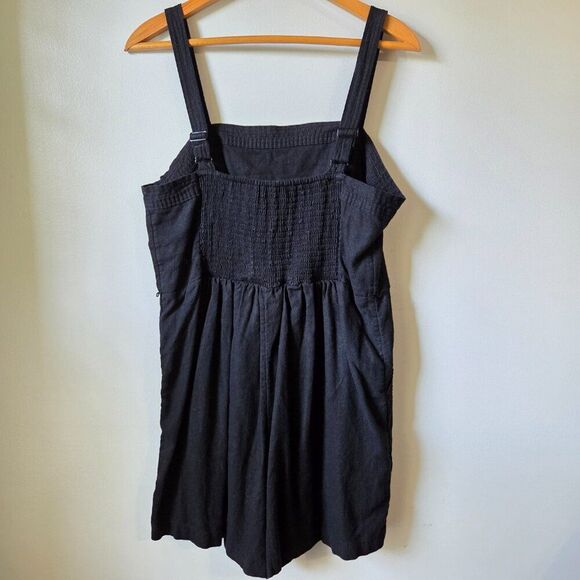 EUC OLD NAVY BLACK LINEN BLEND TANK ROMPER SIZE LARGE - Picture 2 of 16